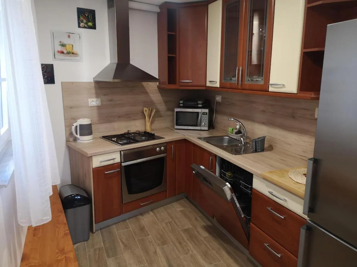 Apartment Mija Padna